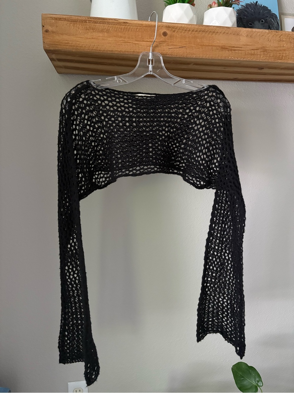 UO Black no Open-Knit Women's Shrug Sweater - Picture 1 of 4